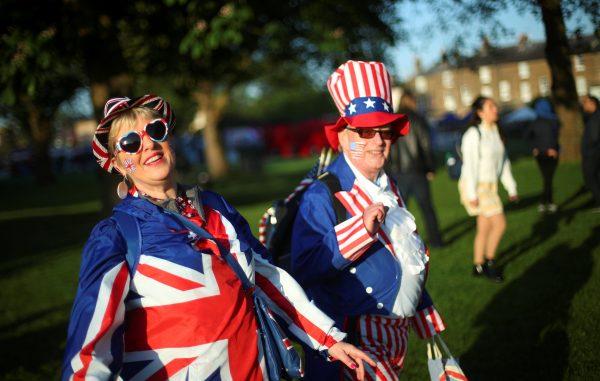 Royal fans gather ahead of wedding of Britain's Prince Harry to Meghan Markle in Windsor, Britain, May 19, 2018. (Reuters/Hannah McKay/Pool)