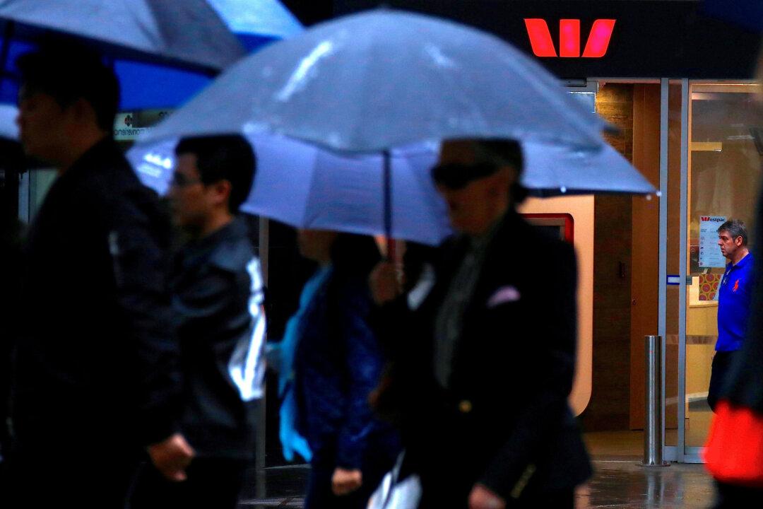 Australia’s Westpac Cleared of Rate Rigging but Bank Inquiry Sword Stays