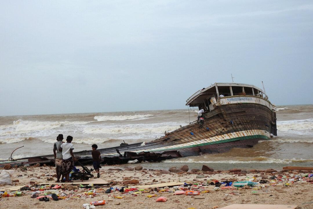 Two People Dead in Oman After Deadly Cyclone