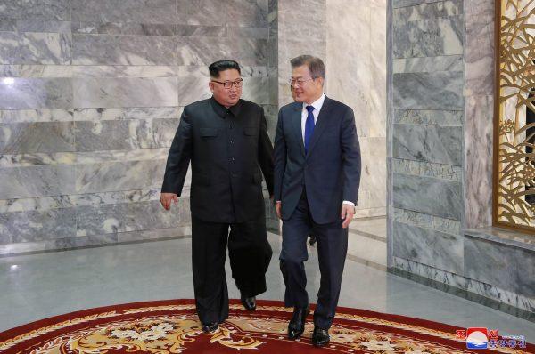 South Korean President Moon Jae-In meets with North Korean leader Kim Jong Un during their summit at the truce village of Panmunjom, North Korea, in this handout picture released by North Korea's Korean Central News Agency (KCNA) on May 27, 2018. (KCNA/via Reuters)