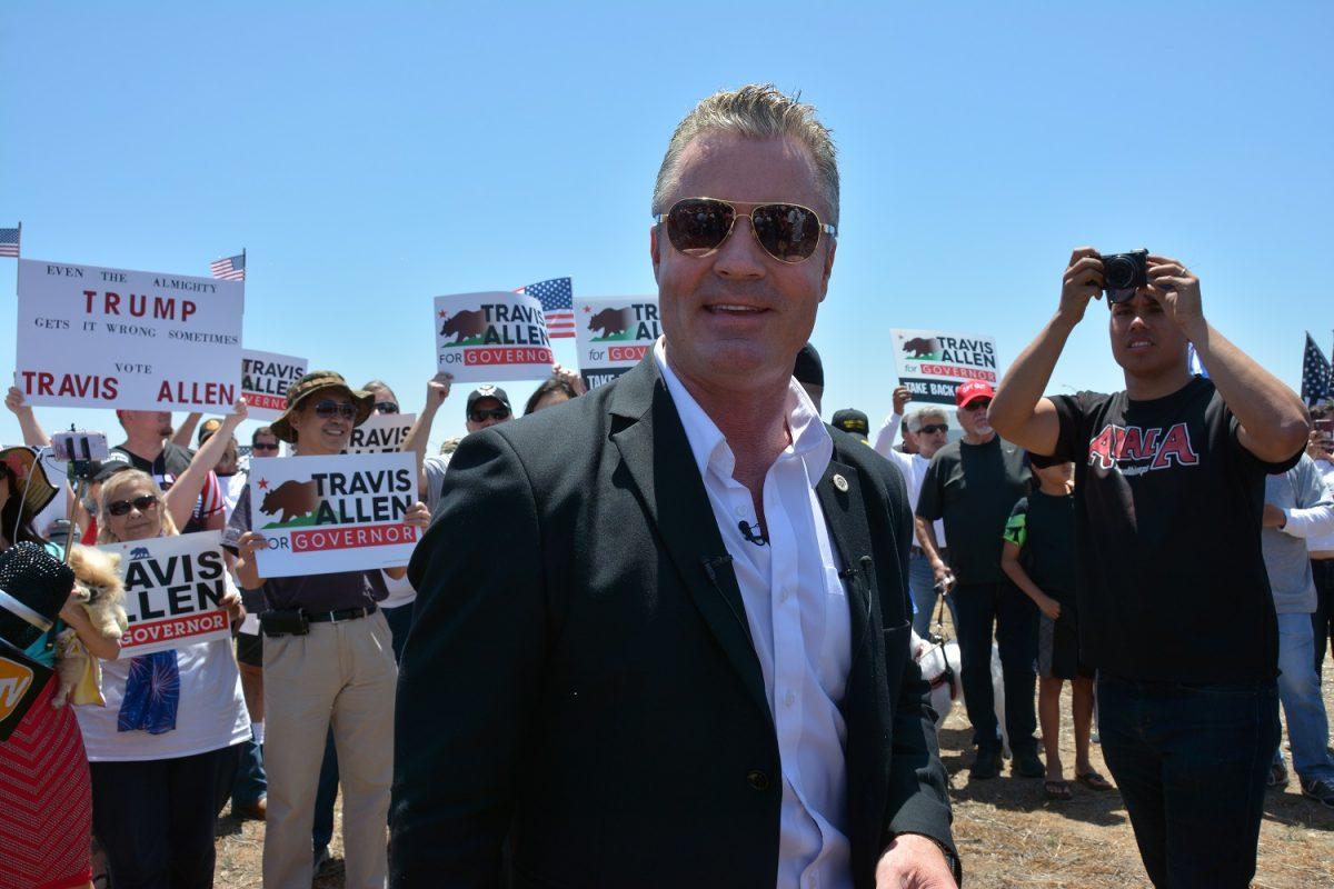 Republican gubernatorial candidate Travis Allen at a rally in San Diego on May 27, 2018. (Sophia Fang/Epoch Times)
