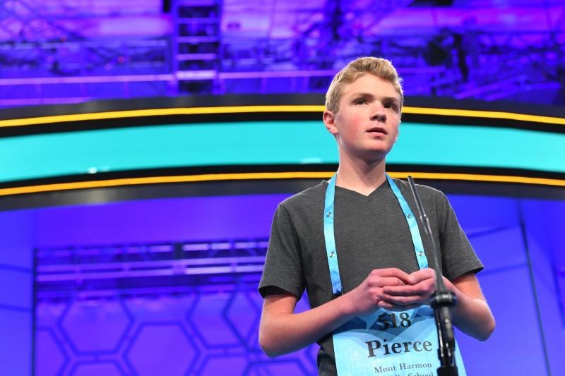 Young Whizzes Compete for $40,000 Prize in US Spelling Bee