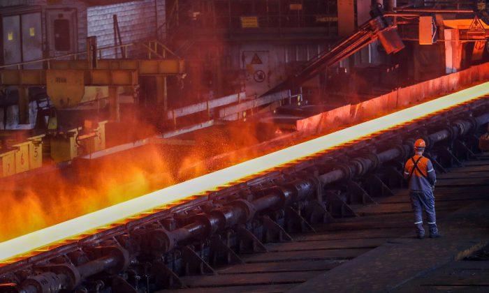 U.S. Imposes Steel and Aluminum Tariffs on European Union, Canada, and Mexico