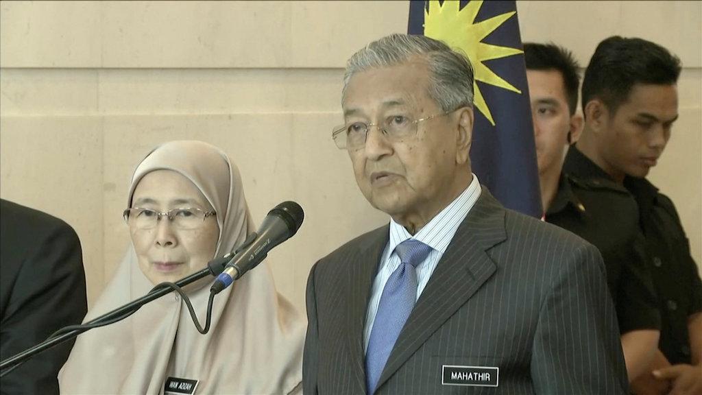 Malaysia’s Central Bank Chief Steps Down, Latest Casualty of 1MDB Scandal