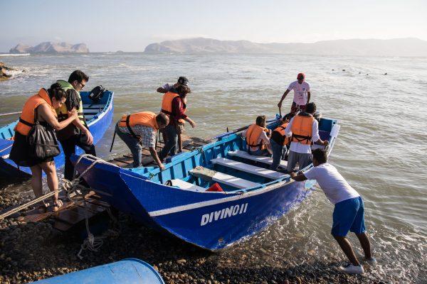 Embarking on a short boat trip in La Punta. (Samira Bouaou/The Epoch Times)