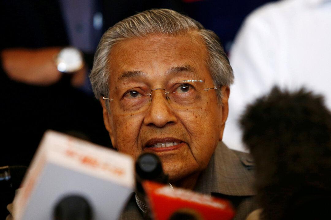 US Should ‘Think Twice’ Before Returning 1MDB Funds to Malaysia, Says Ex-PM Mahathir