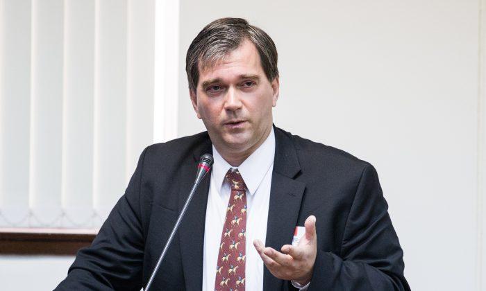 Torsten Trey, the executive director of Doctors Against Forced Organ Harvesting, speaks at an event in Taipei, Taiwan, on Feb. 27, 2013. (Chen Po-chou/Epoch Times)
