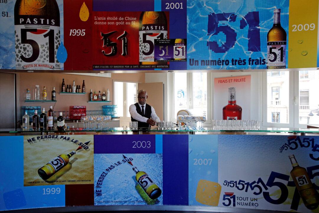 Pernod Ricard Wines Delayed at Chinese Ports Amid Strained Ties With Australia