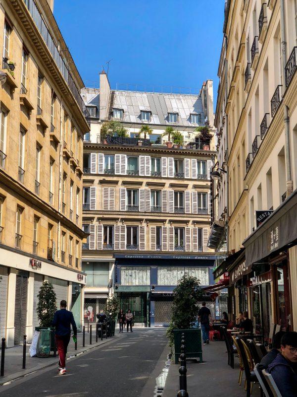 Picturesque streets in the 9th arrondissement of Paris. (Annie Zhuo/The Epoch Times)