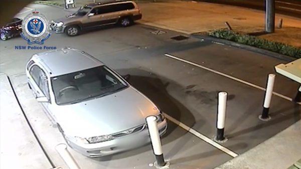 CCTV footage of a silver 2004 Hyundai Terracan driven by 33-year-old Thai National Wachira ‘Mario’ Phetmang on 25 May, 2018. (Screenshot via NSW Police Force/Storyful)