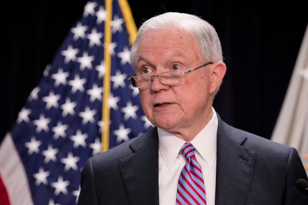 FBI Official Who Vowed to ‘Stop’ Trump Loses Security Clearance