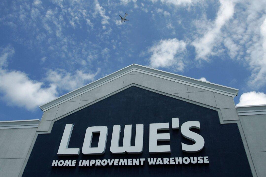 Lowe’s in Western New York Forced to Shut Down Over Social Distancing Violations