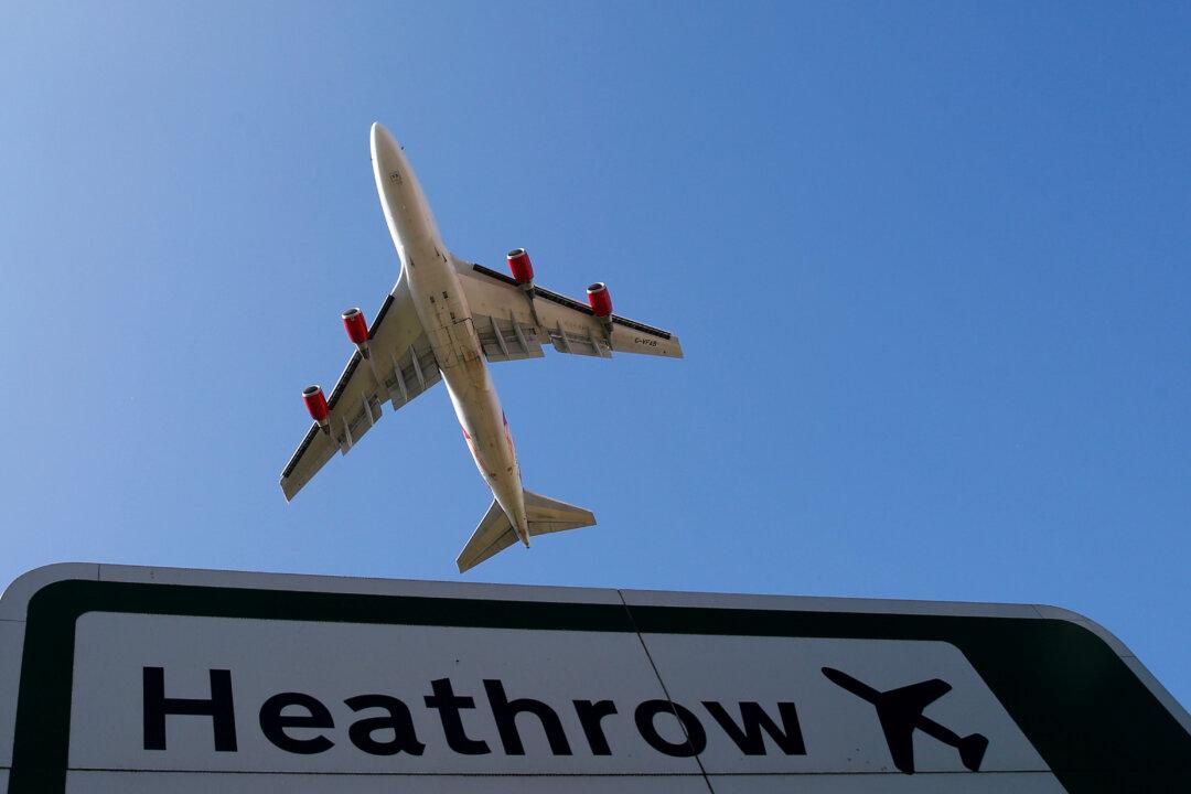 UK’s Heathrow Airport Control Tower Evacuated; Fire Alarm Reportedly Goes Off