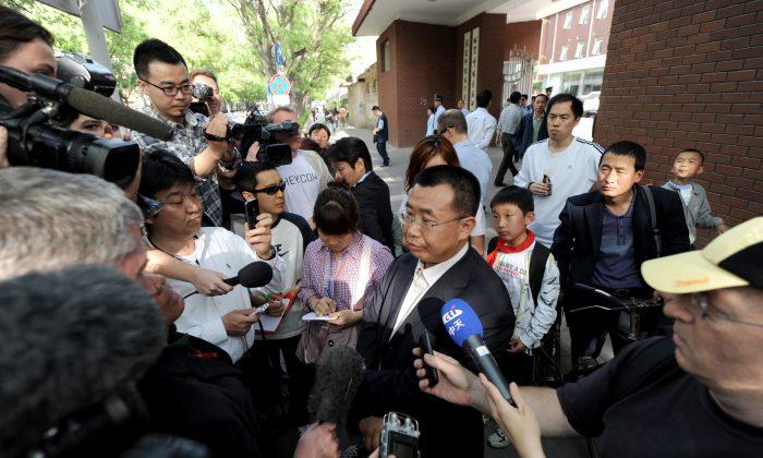 Prominent Human Rights Lawyer Jiang Tianyong Force-Fed Medication in Prison