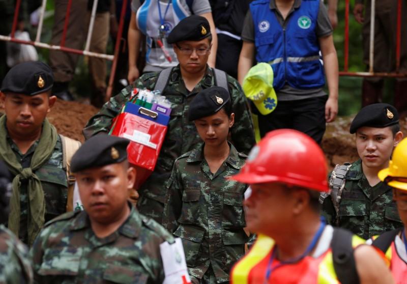 As Thai Search Enters Seventh Day, Divers Cling to Hope of Finding Lost Boys