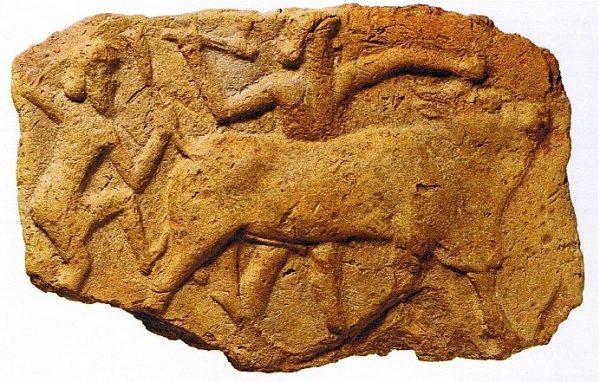 An Old Babylonian clay plaque showing Gilgamesh and Enkidu killing Humbaba, the guardian of the cedar forest. (Courtesy of Andrew George)