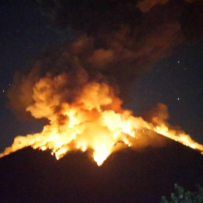 Volcano on Indonesian Island of Bali Hurls out Ash and Lava