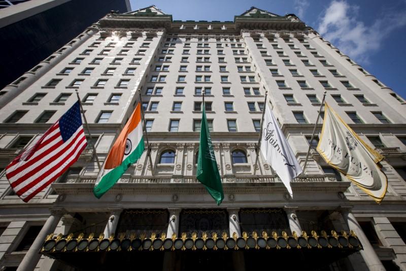 Qatar to Buy New York’s Plaza Hotel for $600 Million: Source