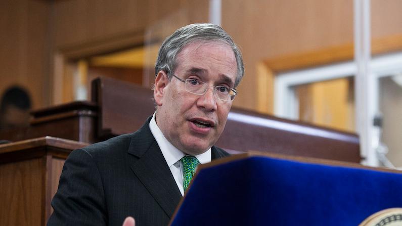NYC Comptroller Says He'll Investigate How City Agencies Communicate After Lead Scandal