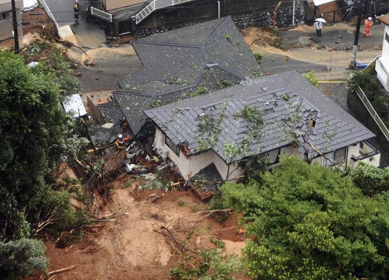 Hundreds of Thousands Evacuated in Japan as ‘Historic’ Rain Falls; Four Dead