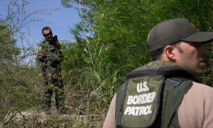 US Border Patrol Agents Catch Several Gang Members