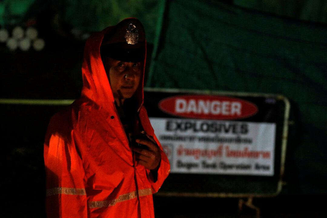 Thai Rescuers Evacuate Cave Area, Rescue Bid for Trapped Boys Seen Imminent