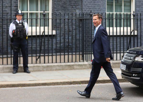 Britain's new Secretary of State for Foreign and Commonwealth Affairs Jeremy Hunt arrives in Downing Street, London, July 10, 2018. (Reuters/Simon Dawson)