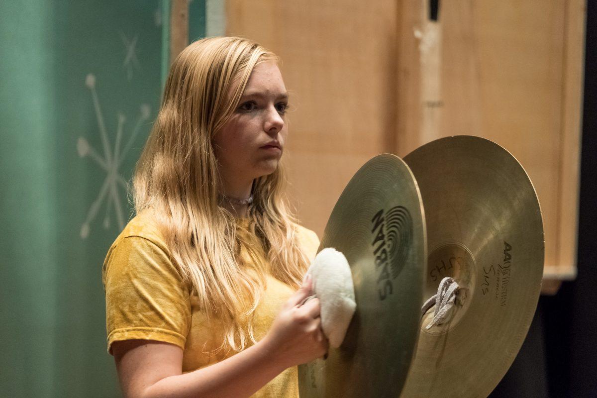 Kayla (Elsie Fisher) in the orchestra, in “Eighth Grade.” (Linda Kallerus/A24)