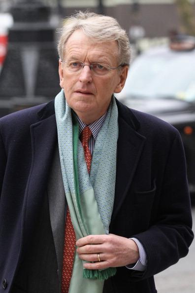 Sir Christopher Meyer, the former Chairman of the Press Complaints Commission, arrives at the High Court to give evidence to the Leveson Inquiry on 31 January 2012 in London, England. (Photo by Oli Scarff/Getty Images)