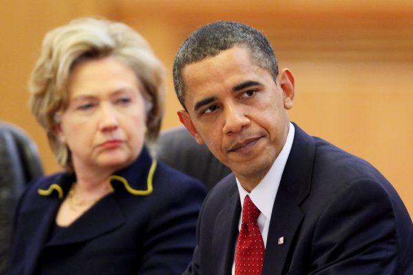 Then-President Barack Obama and then-Secretary of State Hillary Clinton during a meeting in Beijing, on Nov. 17, 2009. (Feng Li/Getty Images)