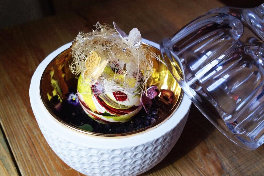 Baccarat Hotel Dishes Out $1,500 Sundae