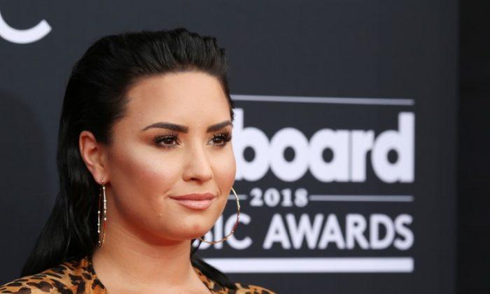 Singer Demi Lovato Awake After Suspected Overdose: Media Reports