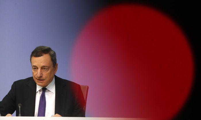 European Central Bank Vows to End Stimulus Despite Growth Anxiety