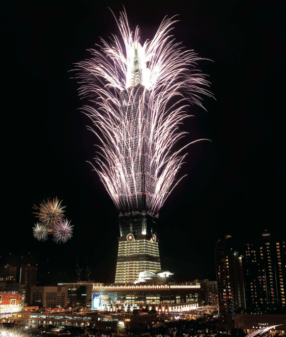 Fireworks at Taipei 101 celebrating the new year. (Courtesy of the Taiwan Tourism Bureau)