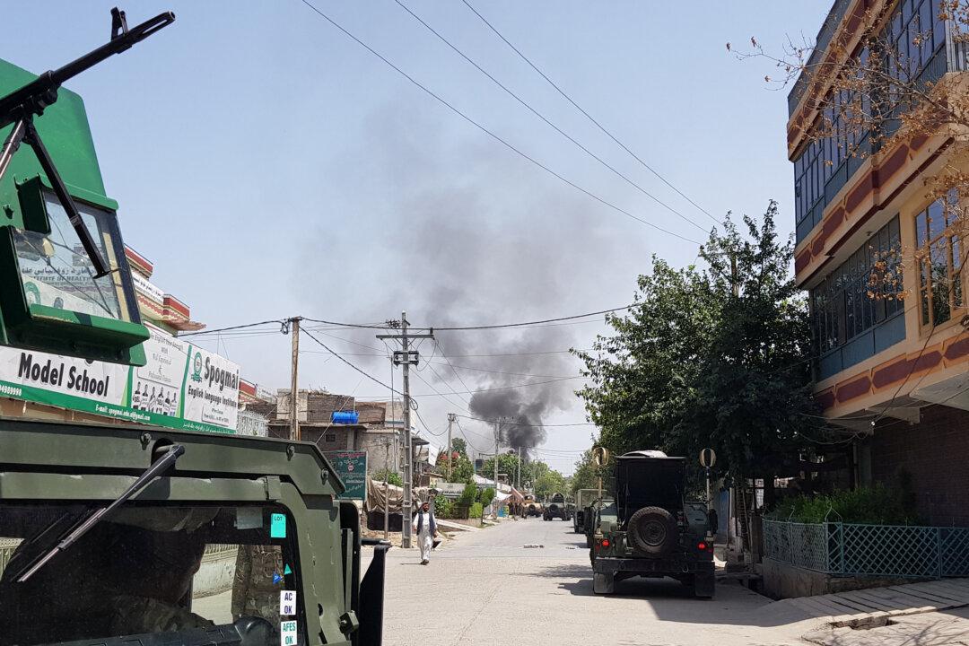 Gunfire and Blasts Reported Near Women’s Dorm in Eastern Afghanistan