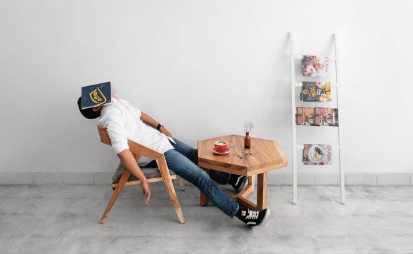 Setting shorter deadlines may prevent procrastination. (Hutomo Abrianto/Unsplash)