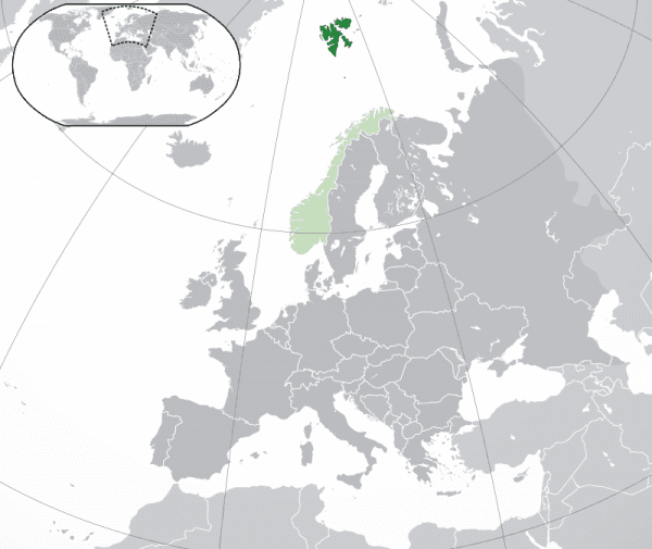 Location of Svalbard (dark green. A cruise ship landed on the most northern island of the Svalbard archipelago, where a bear attacked a man and was subsequently shot dead on July 28, 2018. (Rob984/Wikipedia/CC BY-SA 4.0 [ept.ms/2j9VWgB])