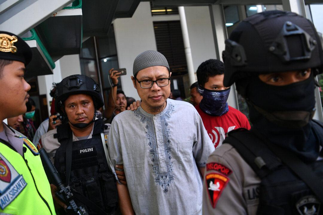 Indonesian Court Disbands Islamic State-Linked Group for ‘Terrorism’