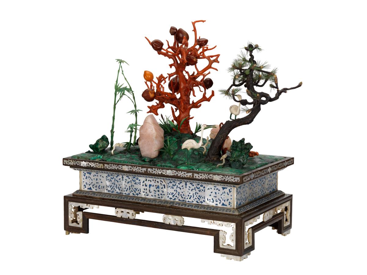 Curator’s Notes: Qianlong Period Miniature Chinese Garden