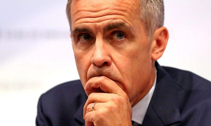Bank of England’s Carney Sees ‘Uncomfortably High’ Risk of No-Deal Brexit