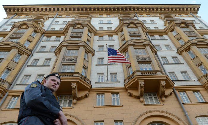 ‘Russian Spy’ Caught After 10 Years as Employee at US Embassy in Moscow
