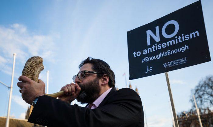 Government to Appoint University Anti-Semitism Tsar
