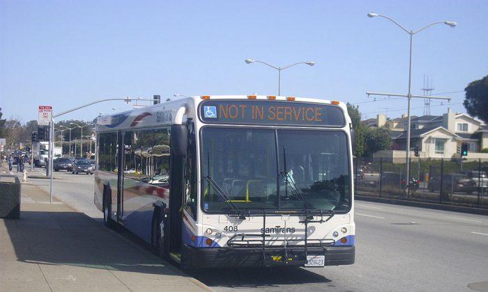 SamTrans Recruiting Youth to Spread Word About Routes to School