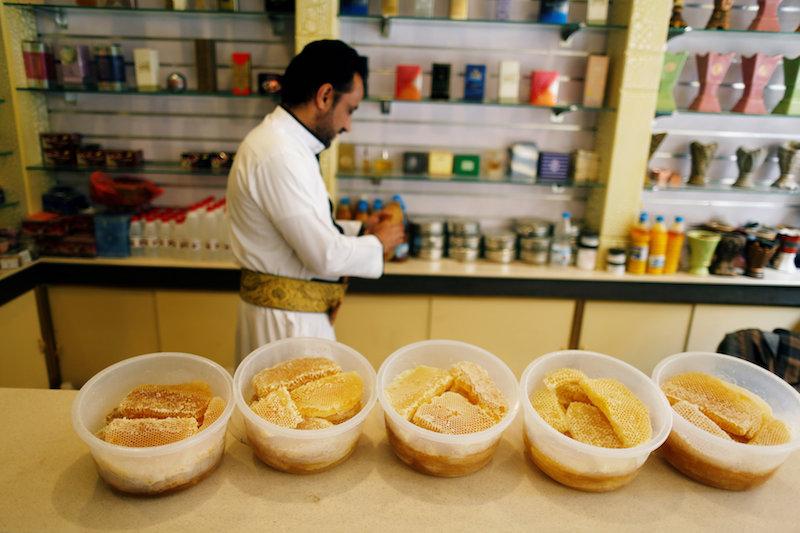 Beekeeping in Yemen Becomes a Dangerous Profession in War