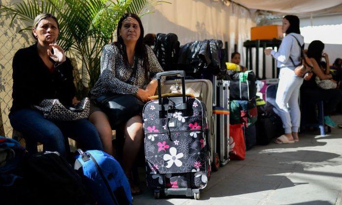 Ecuador Declares State of Emergency Over Venezuelan Migrants at Border