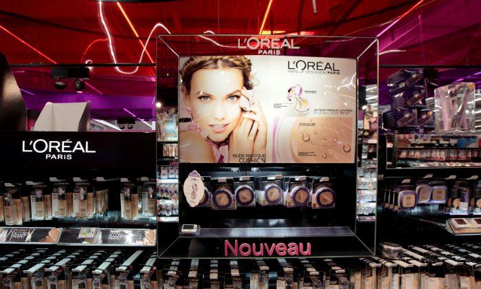 L'Oreal Adds to Facebook Sales Push With Virtual Make-Up Tests