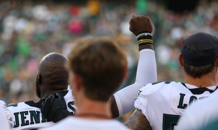 NFL Players Kneel During National Anthem at First Preseason Games