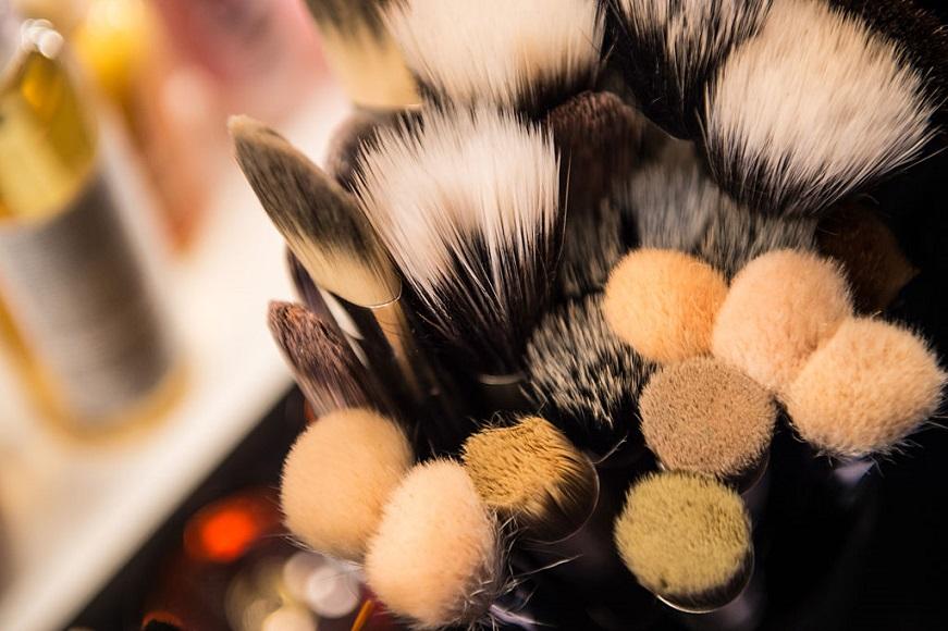 Makeup brushes are seen backstage at Freemasons' Hall on Feb. 19, 2016 in London, England. (Ian Gavan/Getty Images)