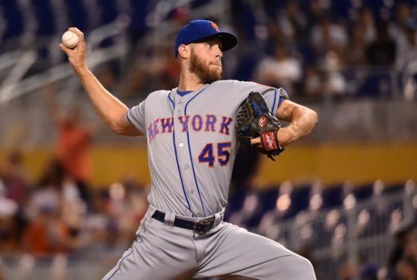 New York Mets starting pitcher Zack Wheeler delivers a pitch in the first inning against the Miami Marlins. (Jasen Vinlove—USA Today Sports)