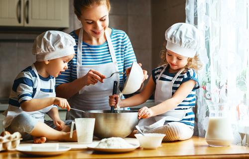 How to Bake With Your Kids